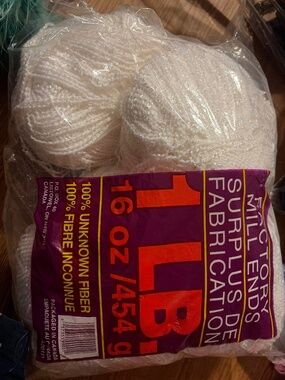 Yarn I pound white color